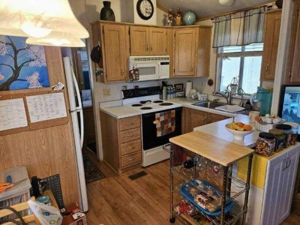 1996 Cavco Manufactured Home