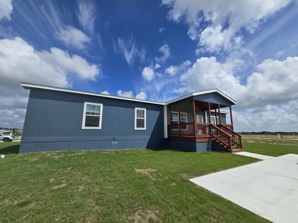 2023 Clayton 32DEV28604A (4B) Mobile Home