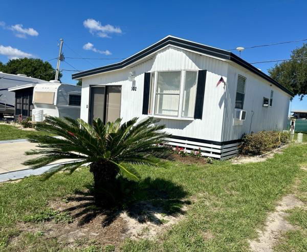 1988 Mobile Home