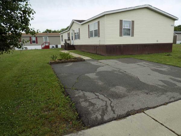 2001 Commodore Mobile Home For Sale