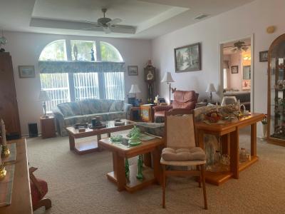 Photo 5 of 18 of home located at 338 Waldorf Dr Auburndale, FL 33823