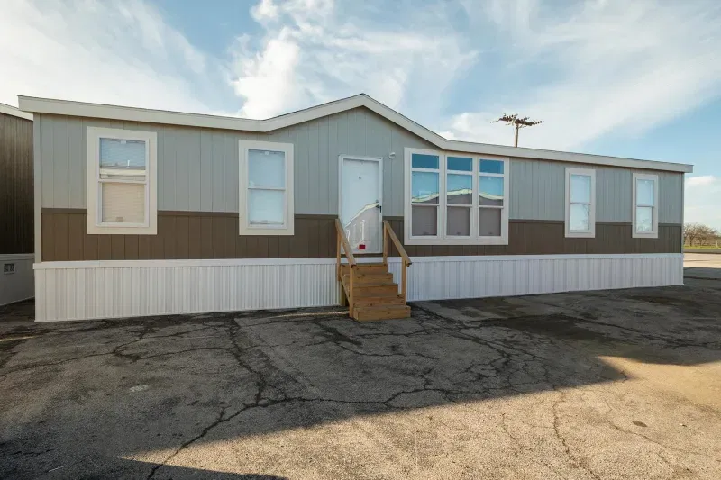 Mobile Home at 411 Dunn Drive Kyle, TX 78640