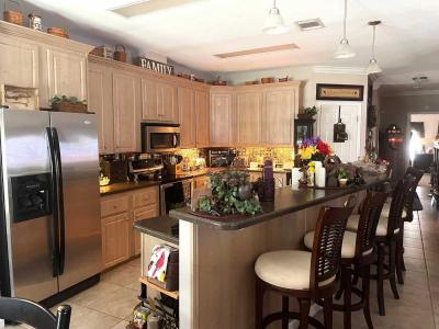 Photo 5 of 11 of home located at 1071 Donegan Rd Lot 632 Largo, FL 33771