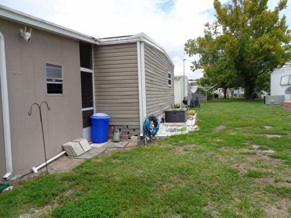 1979 TWIN Manufactured Home