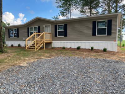 Mobile Home at 220 County Rd 1670 Cullman, AL 35058