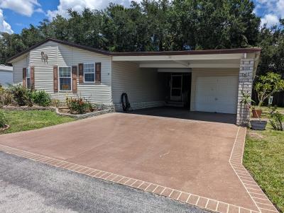 Mobile Home at 111 E Hampton Dr Auburndale, FL 33823