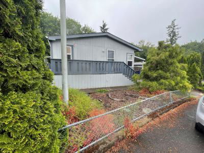 Mobile Home at 18005 S Country Village Dr Oregon City, OR 97045
