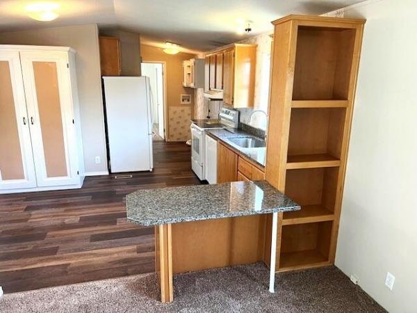 1998 Fleetwood Manufactured Home