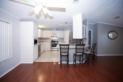 Mobile Home at 12850 W State Road 84, #24E-Pl Fort Lauderdale, FL 33325