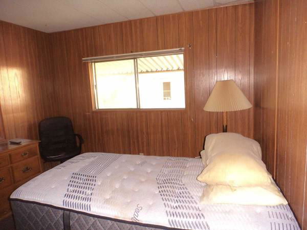 1973 Hillcrest Manufactured Home