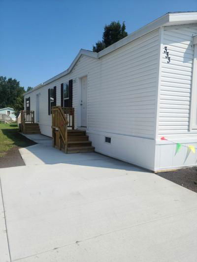 Mobile Home at 333  N. Edinberg Lot 216 Grand Rapids, MI 49548