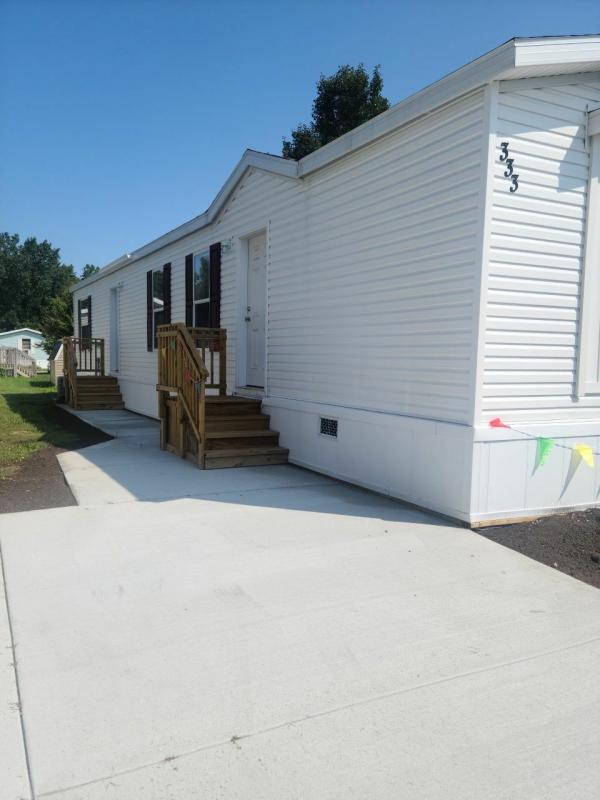 2021 Champion Mobile Home For Rent