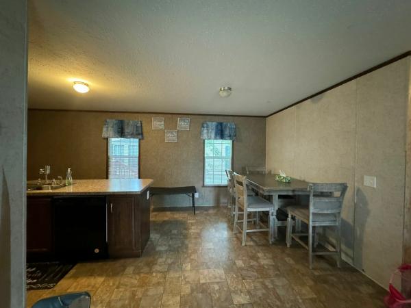 2016 Mobile Home For Sale