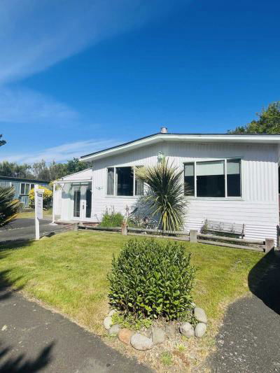 Mobile Home at 4800 SE Inlet #8 Lincoln City, OR 97367