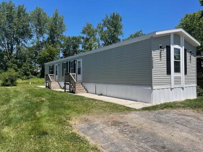 Mobile Home at 7008 E 9th Ave Lot 190 Lake Station, IN 46405