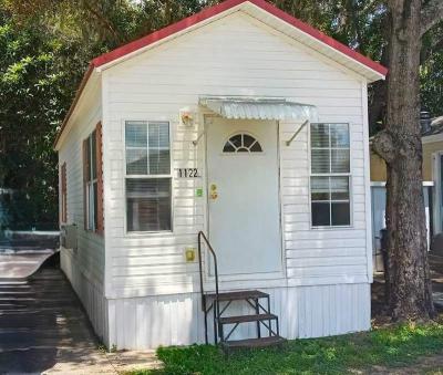 Mobile Home at 1122 Chicago Bulls St Avon Park, FL 33825