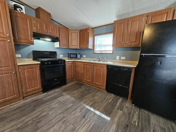 2015 ADVENTURE Legacy Mobile Home