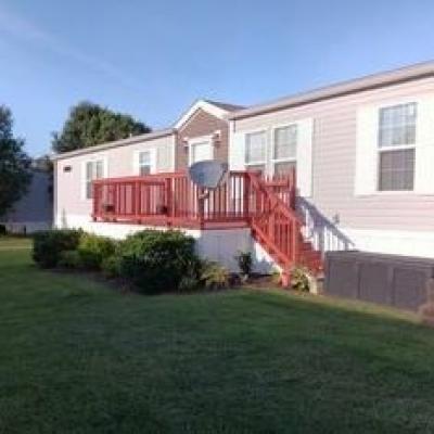 Mobile Home at 702 Enon Springs Rd East Lot #3069 Smyrna, TN 37167