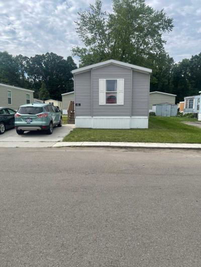 Mobile Home at 5149 Tokay Flint, MI 48507