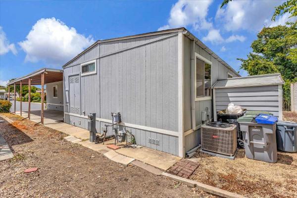 1976 Golden West Manufactured Home