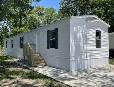 Mobile Home at 275 Point West Lafayette, IN 47906