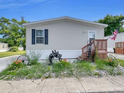 Mobile Home at 42 Ash Ave Highland, MI 48357