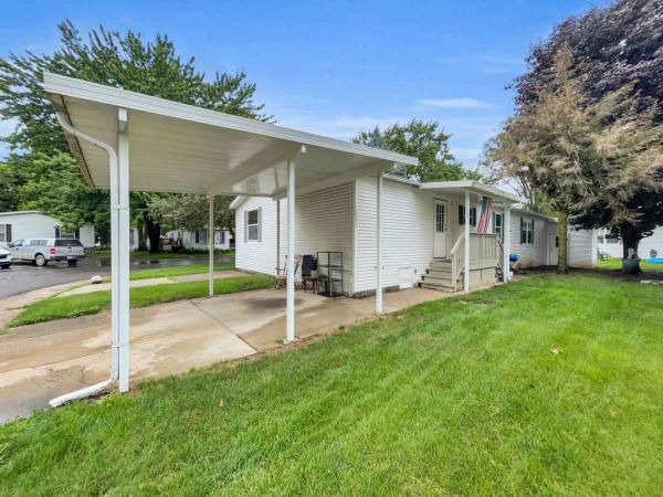 1996 Fleetwood Manufactured Home