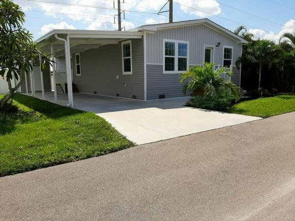 2019 Clayton - Richfield Kendall 48' Mobile Home
