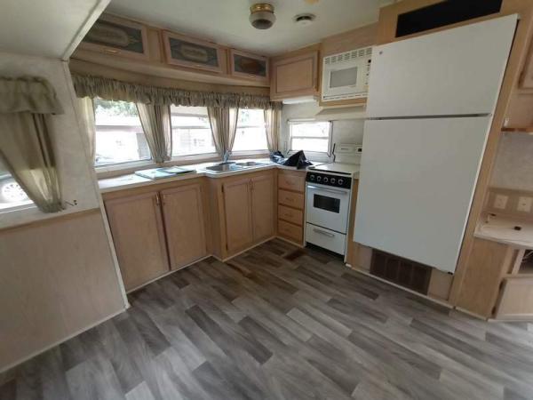 2002 Hyline Manufactured Home