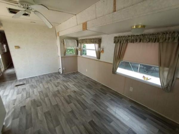 2002 Hyline Manufactured Home