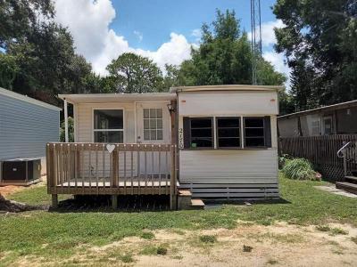 Mobile Home at 2170 East Camp N Comfort Lane Avon Park, FL 33825