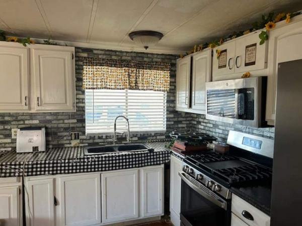1977 UNK Manufactured Home
