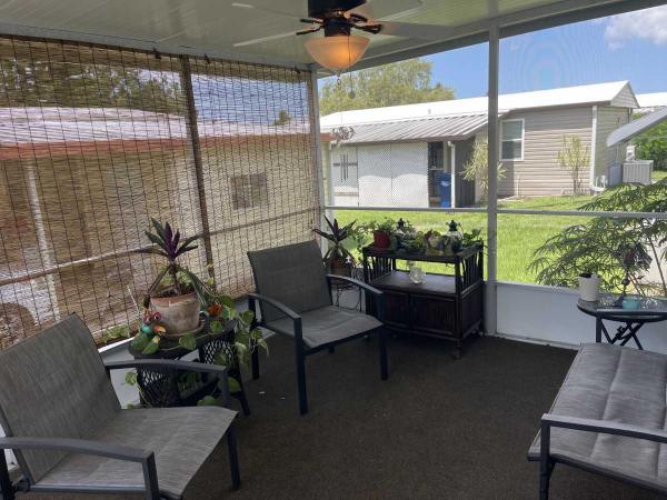 1982 SCHU 2BR/2BA Mobile Home