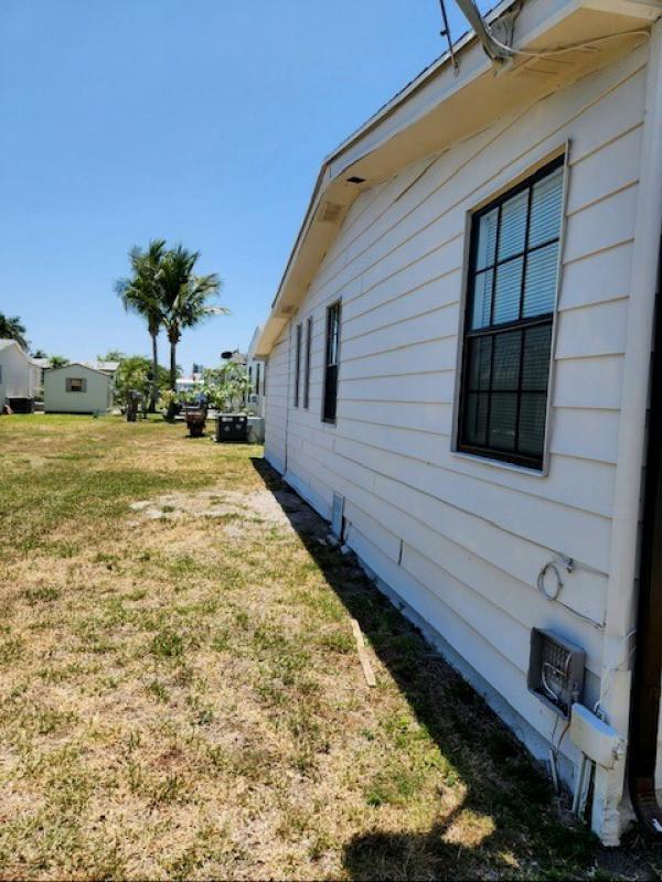 1988 Fleetwood HS Mobile Home