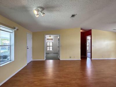 Photo 5 of 29 of home located at 3613 Casey Jones Drive Valrico, FL 33594