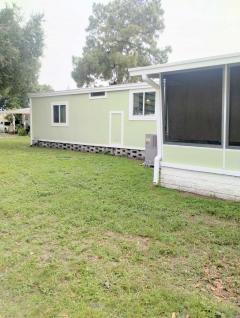 Photo 4 of 43 of home located at 12100 Seminole Blvd. Lot 99 Largo, FL 33778