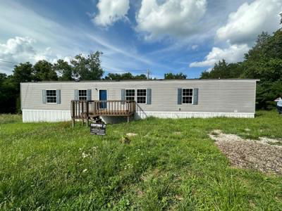 Mobile Home at 434 Bend Of The Lakes Rd Somerset, KY 42501