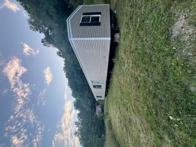 Mobile Home at 1484 N Stoney Brook Betsy Layne, KY 41605