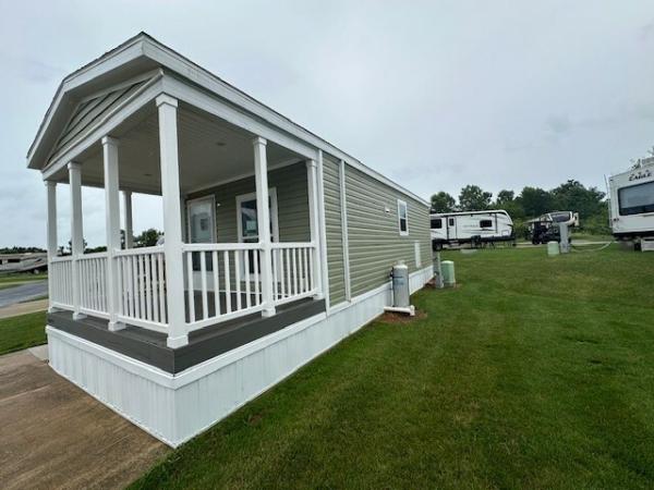 2024 Skyline 4110B(2br) Mobile Home