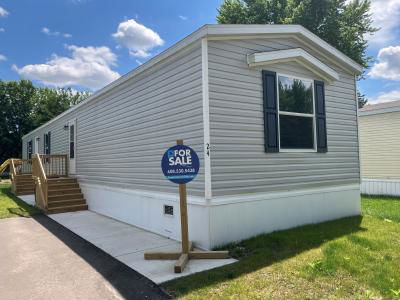 Mobile Home at 6219 Us Hwy 51 South, Site # 24 Janesville, WI 53546
