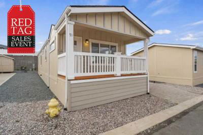 Mobile Home at 3555 S. Pacific Hwy, Lot 71 Medford, OR 97501
