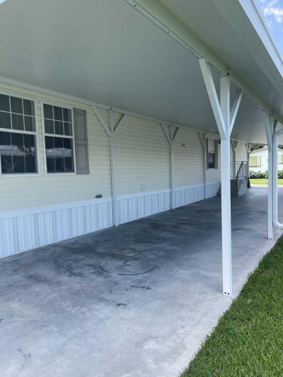 Photo 2 of 8 of home located at 4425 Us Highway 441 S Lot 29 Okeechobee, FL 34974