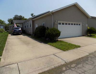 Mobile Home at 29475 Meadow Lane Gibraltar, MI 48173