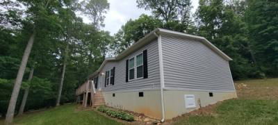 Mobile Home at 318 Campbell Pl Galax, VA 24333