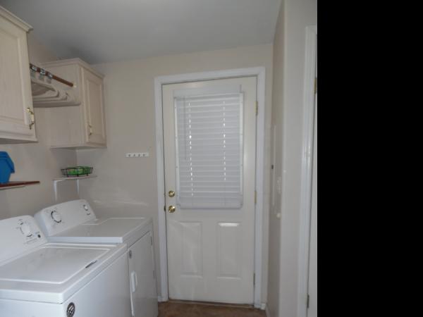 1995 Crest 13515347A/B Mobile Home