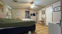 2004 Fleetwood Manufactured Home