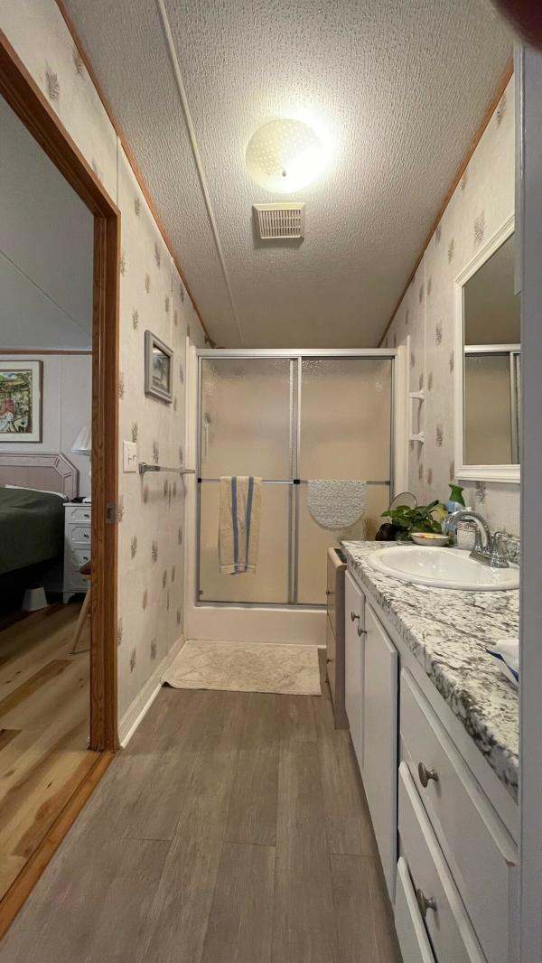 2004 Fleetwood Manufactured Home