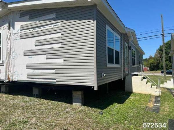 Photo 1 of 2 of home located at East Tn Homes Of Elizabethton 5381 Highway 11E Piney Flats, TN 37686