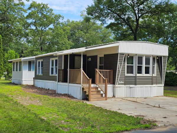 1984 Victorian Mobile Home For Sale