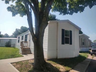 Mobile Home at 2327 Redland Rd Lot 161 Indianapolis, IN 46234